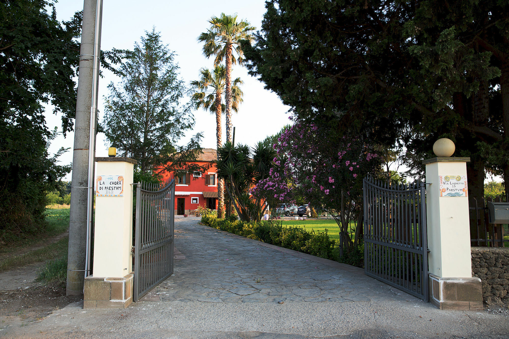 B&B La Chora Di Paestum Exterior photo
